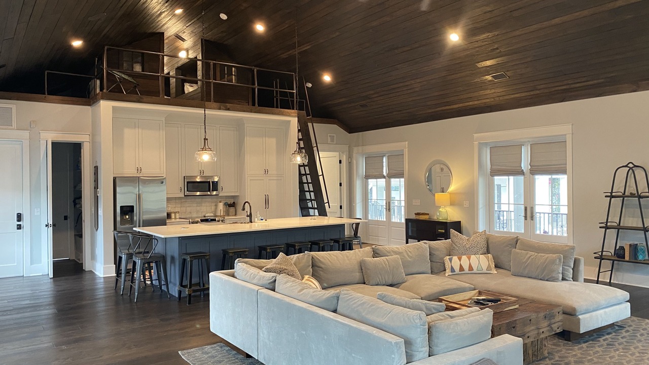 Photo of Livingroom in Florida Panhandle