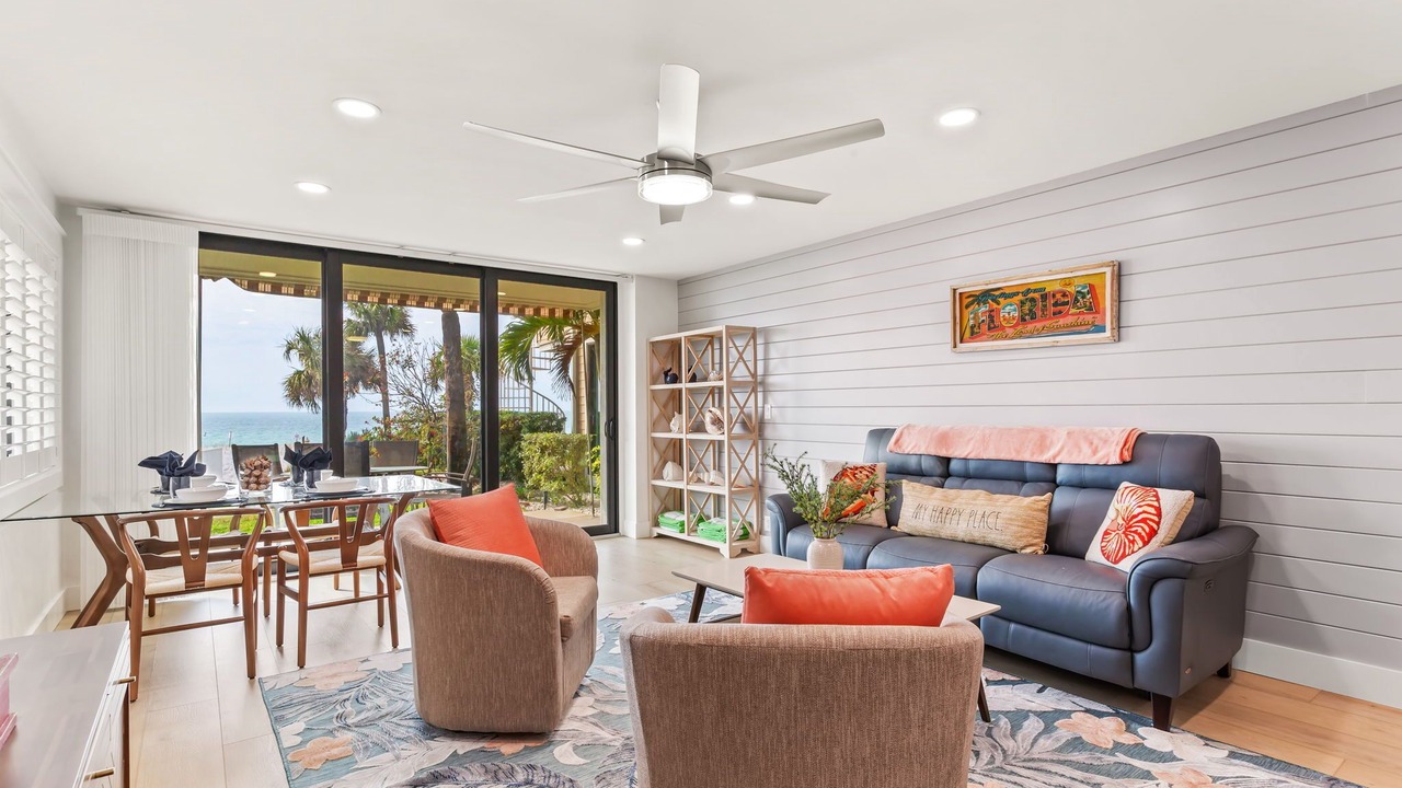 Photo of Livingroom in Belleair Beach