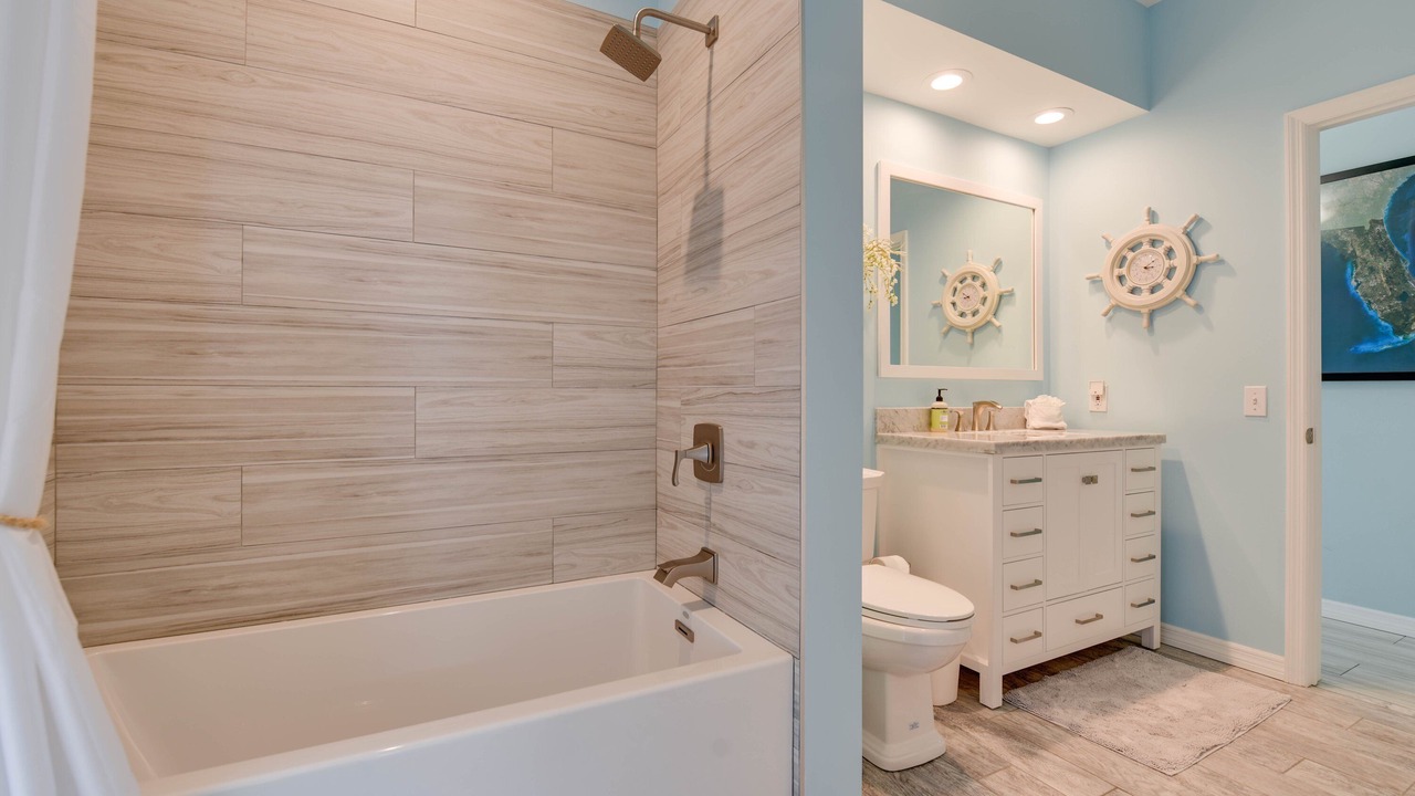 Photo of Bathroom in Sugarloaf Shores