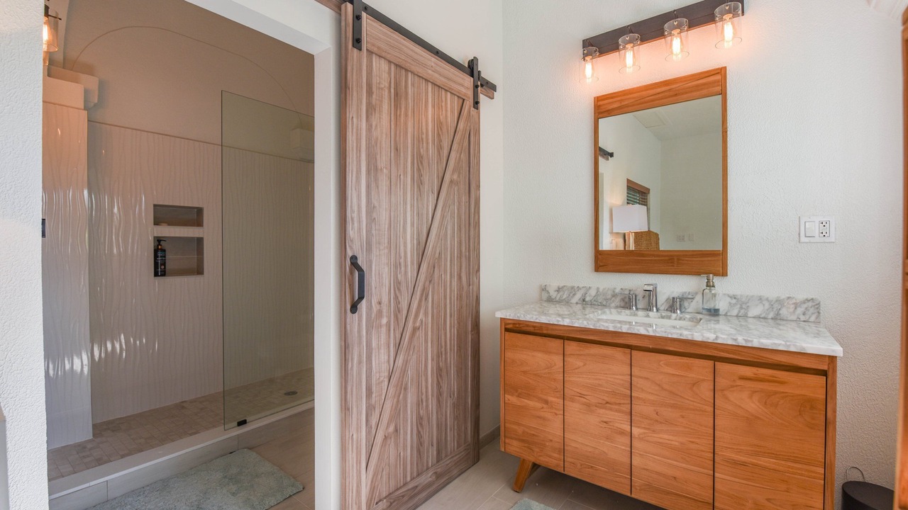 Photo of Bathroom in Sugarloaf Shores