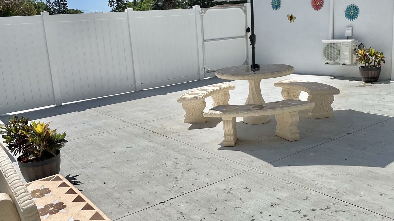 Photo of Outdoor in Egypt Lake-Leto