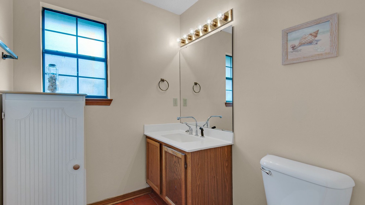 Photo of Bathroom in Gulf Pines