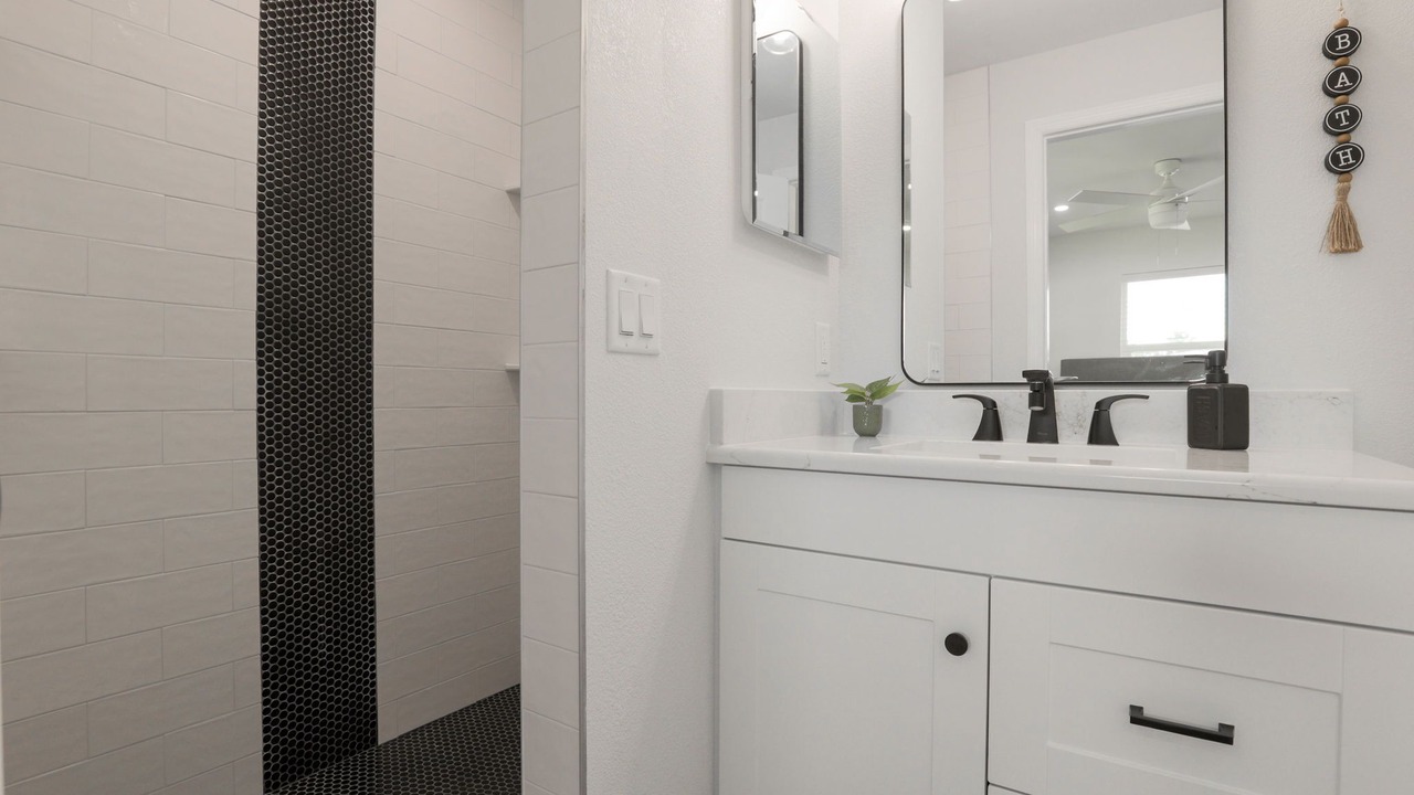 Photo of Bathroom in South Daytona