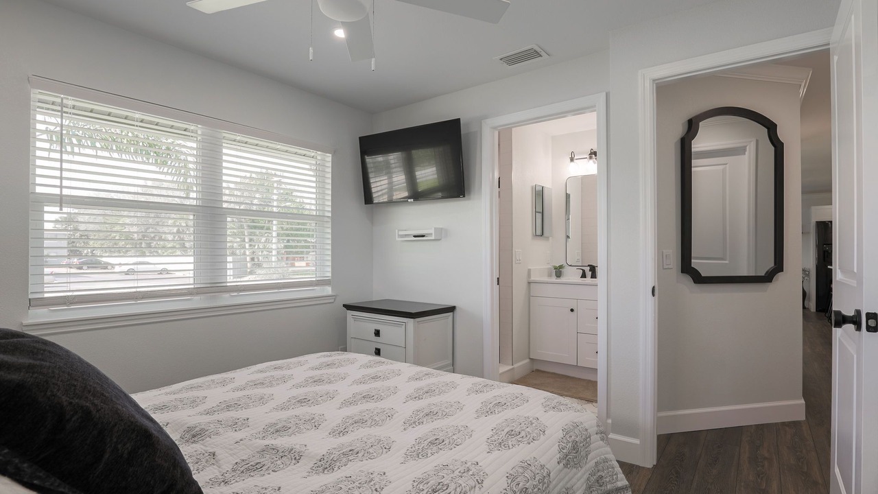 Photo of Bedroom in South Daytona