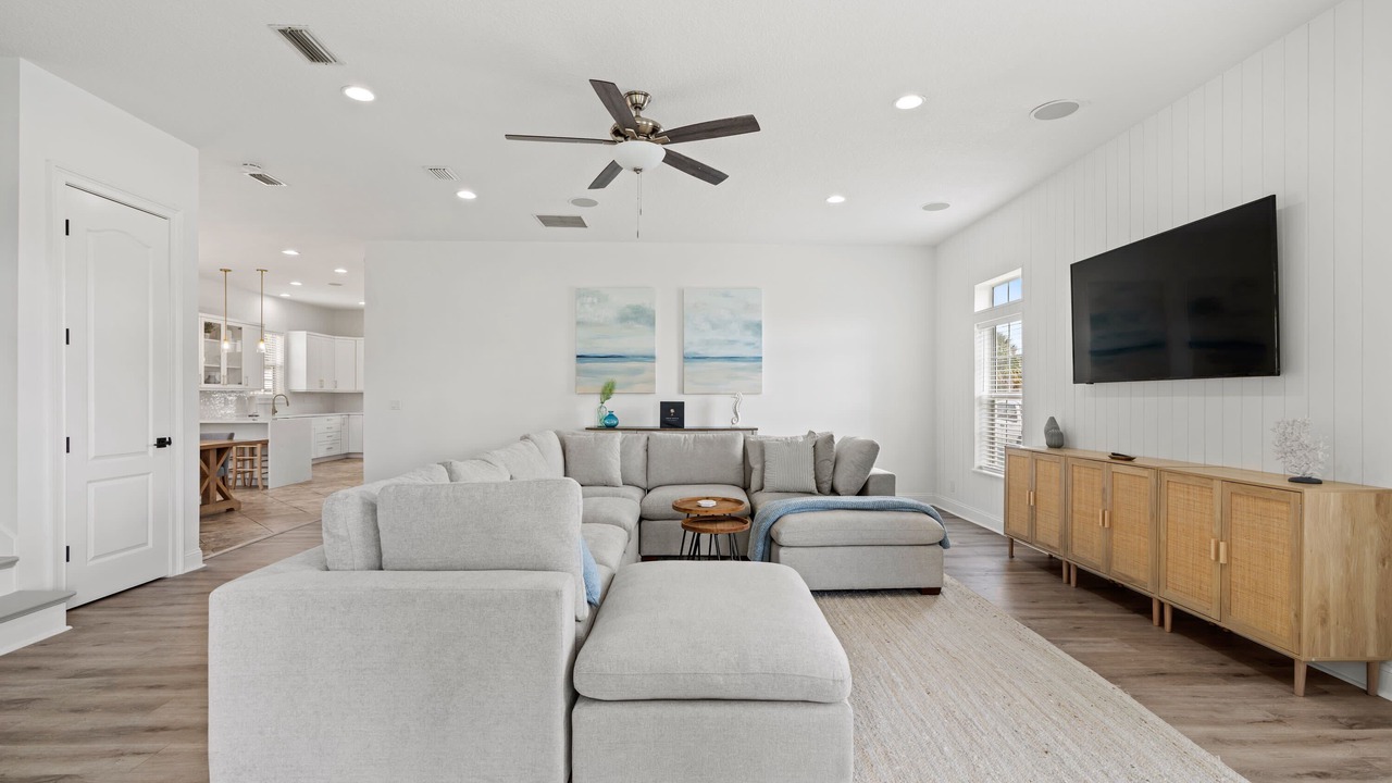 Photo of Livingroom in Jacksonville Beach