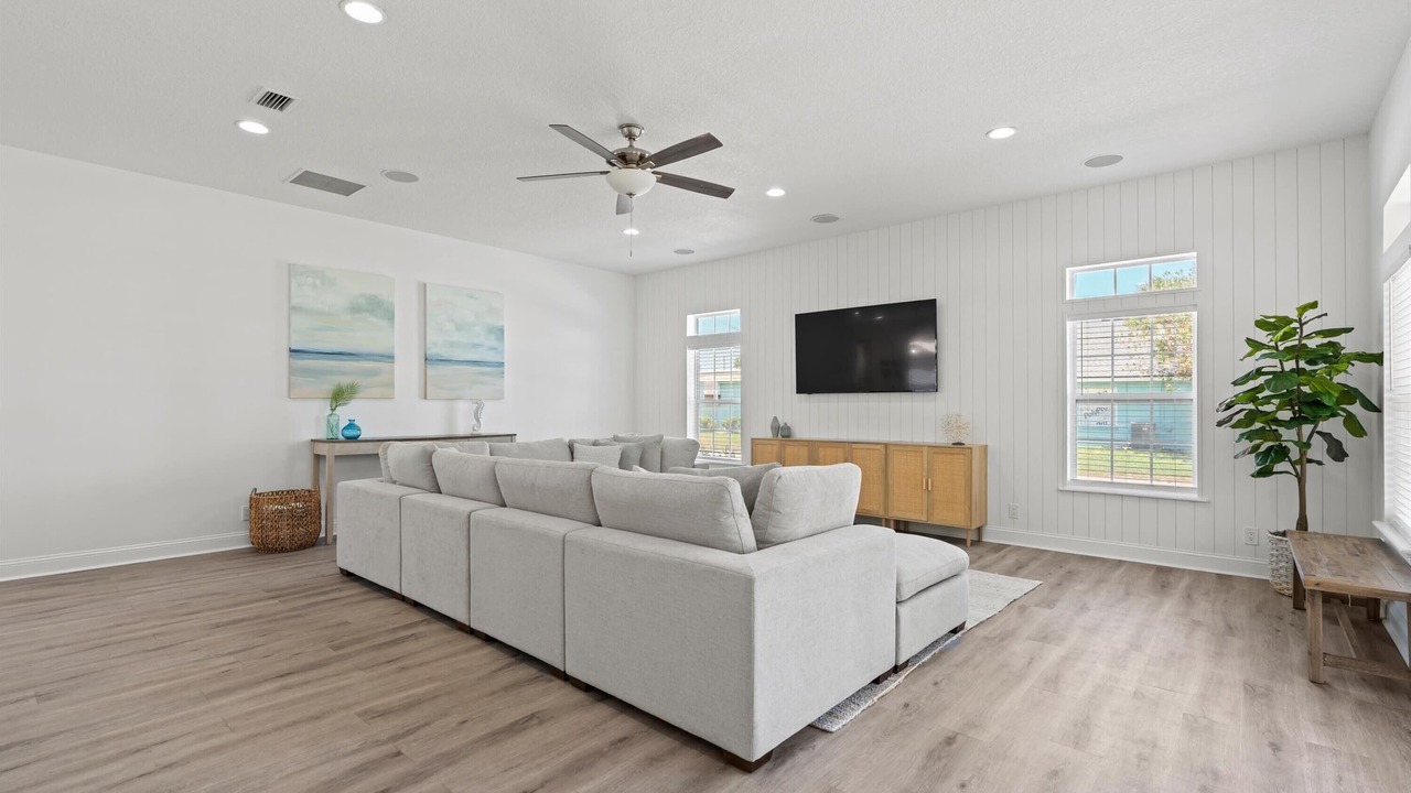 Photo of Livingroom in Jacksonville Beach