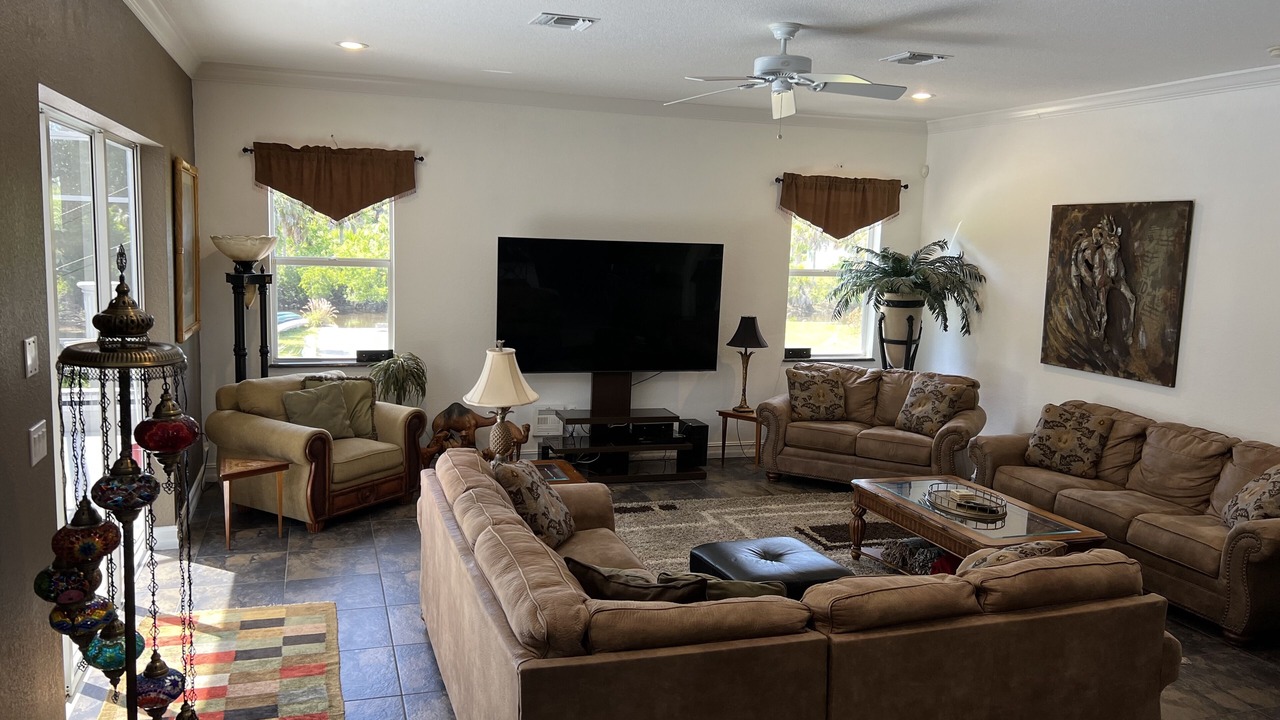 Photo of Livingroom in Port Charlotte