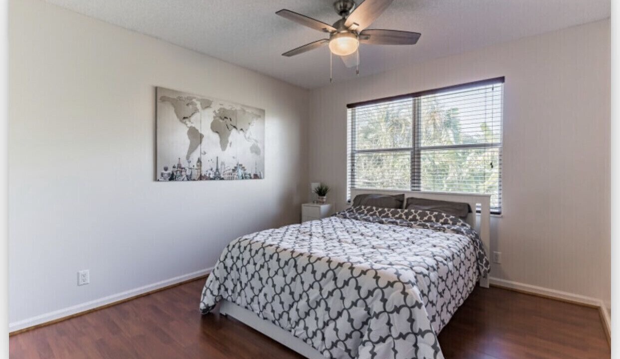 Photo of Bedroom in Survey Creek