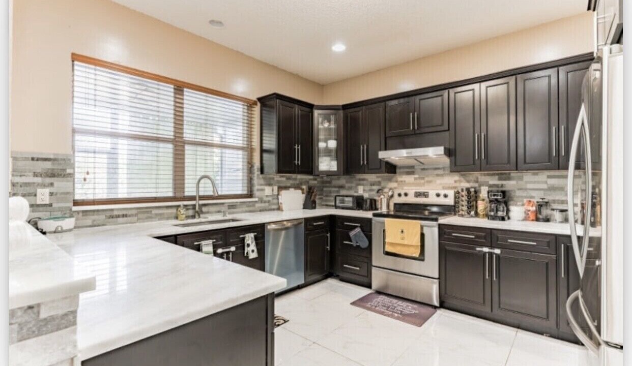 Photo of Kitchen in Survey Creek