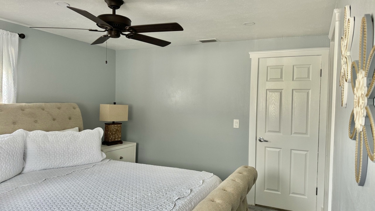 Photo of Bedroom in Egypt Lake-Leto