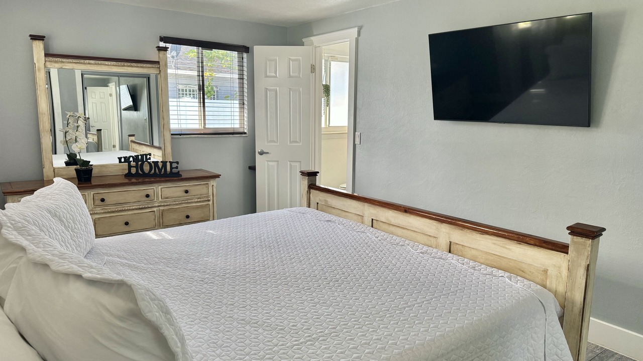 Photo of Bedroom in Egypt Lake-Leto