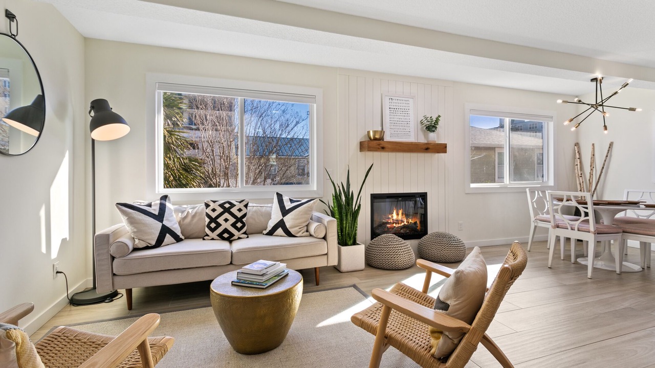 Photo of Livingroom in Jacksonville Beach