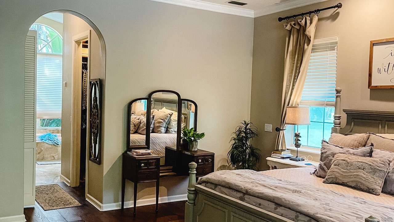 Photo of Bedroom in Palm Beach Country Estates