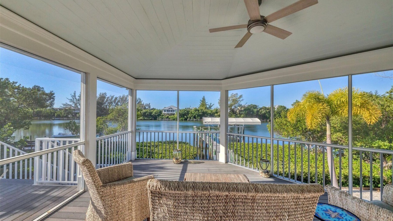 Photo of Patio Balcony in Cape Haze