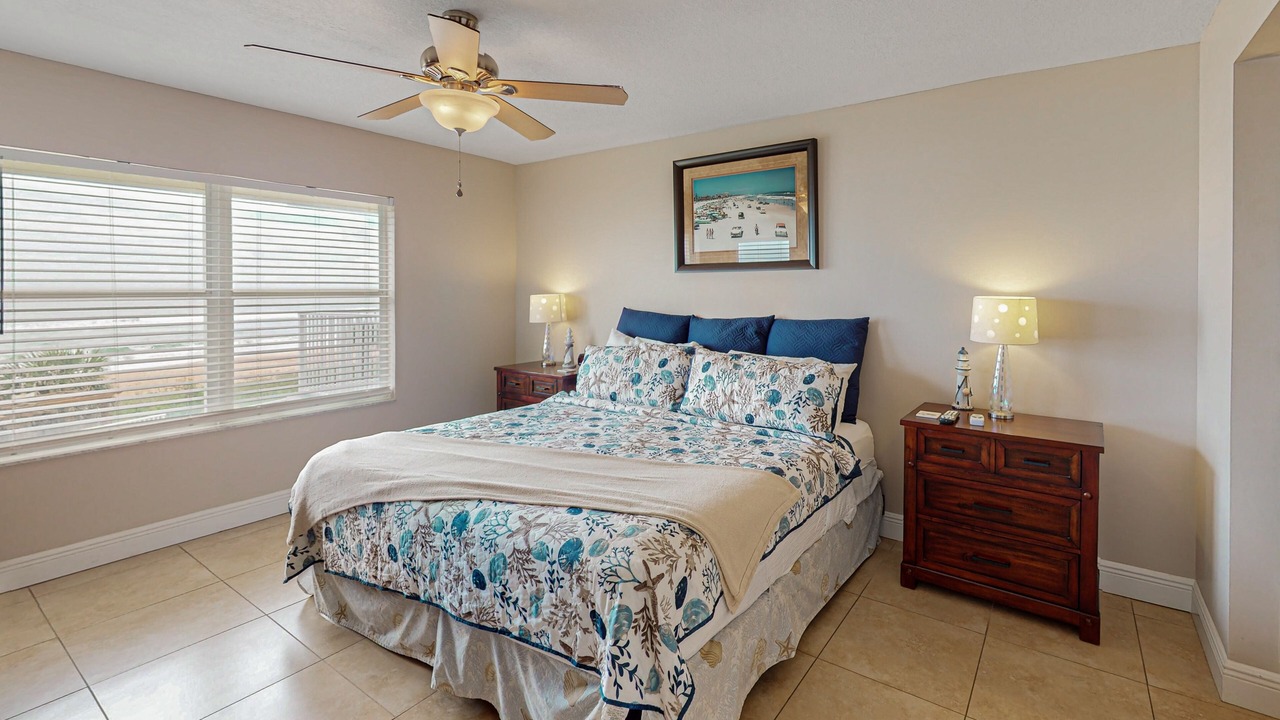 Photo of Bedroom in Seawinds Condo