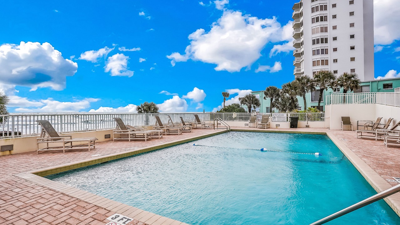 Photo of Outdoor in Seawinds Condo