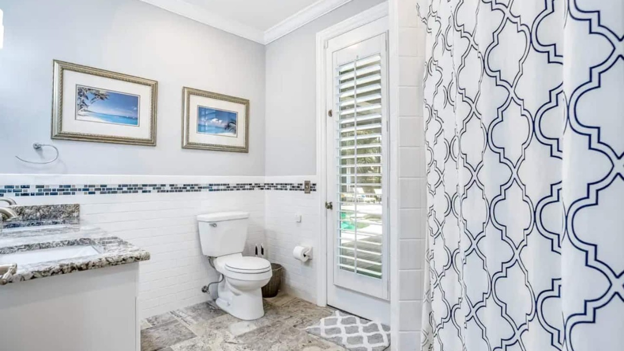 Photo of Bathroom in Palm River Estates