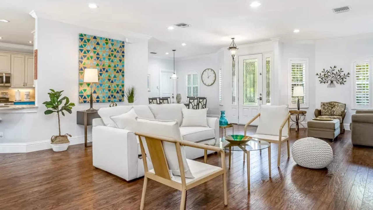 Photo of Bedroom in Palm River Estates