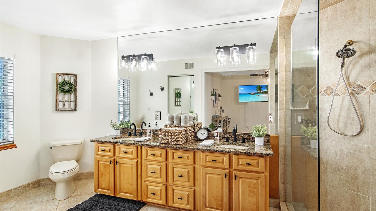 Photo of Bathroom in Biggar