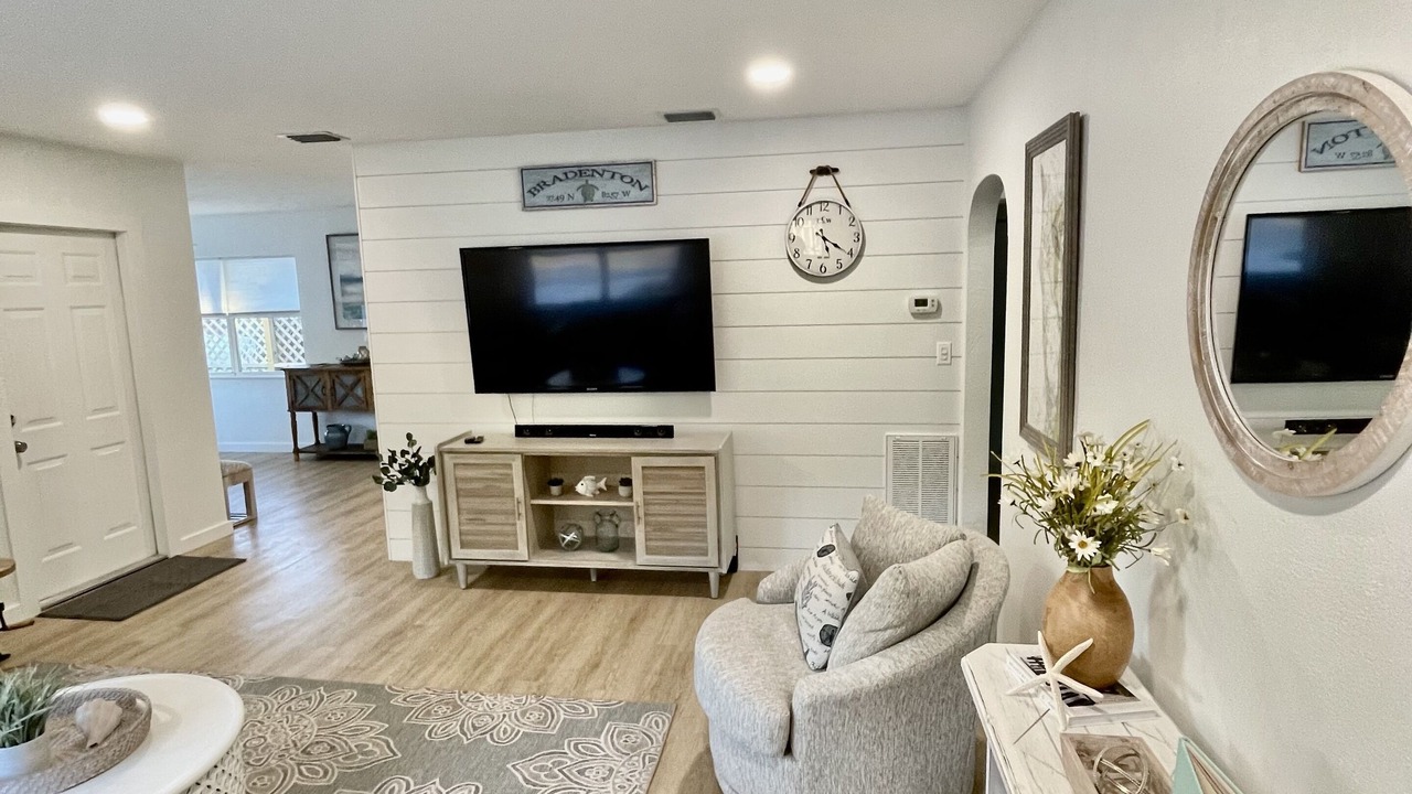 Photo of Livingroom in Bradenton