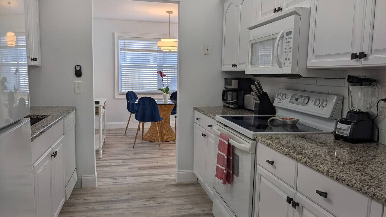 Photo of Kitchen in Naples Park