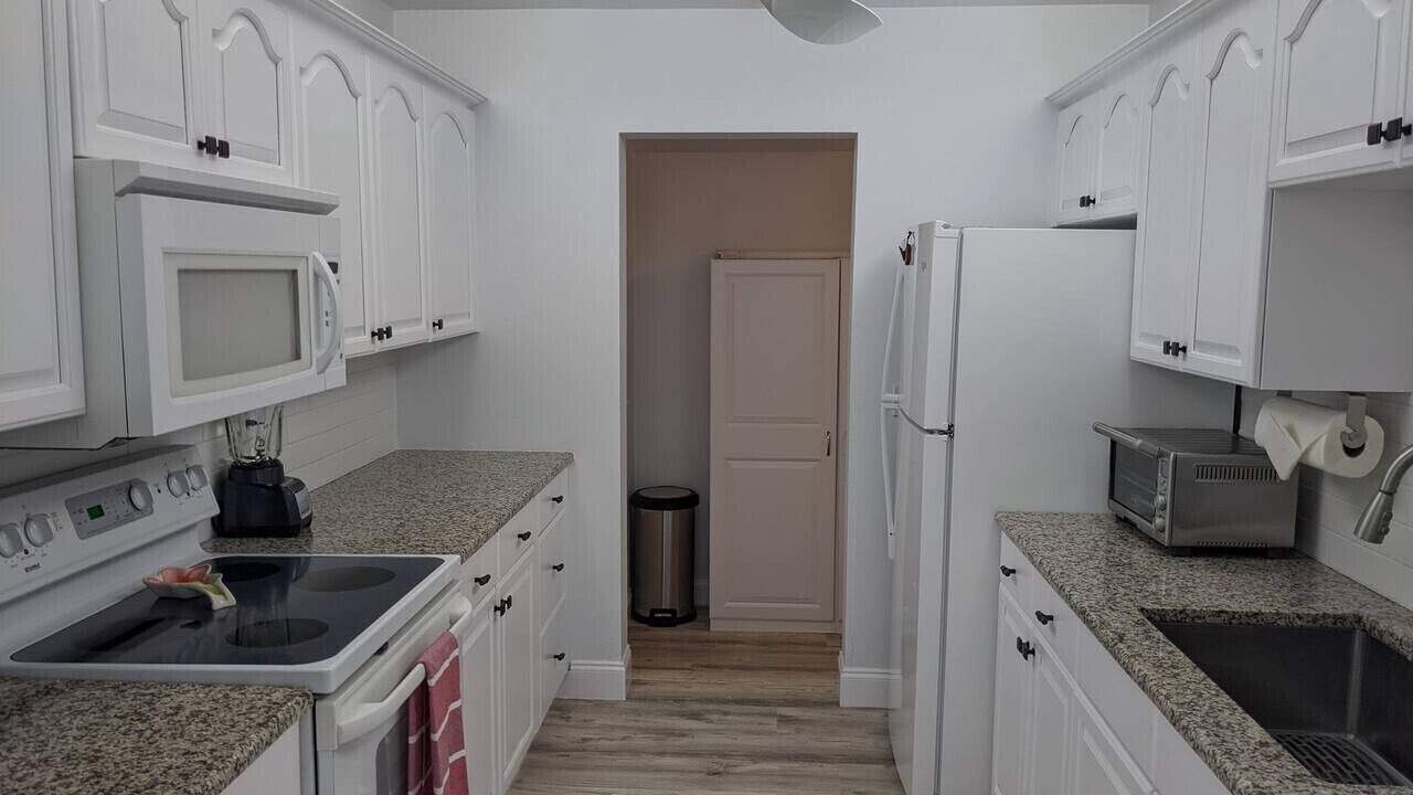 Photo of Kitchen in Naples Park
