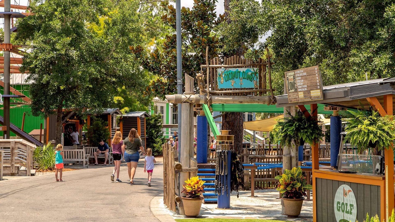 Photo of Others in Baytowne Wharf