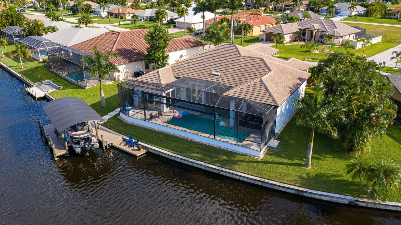 Photo of Outdoor in Pelican