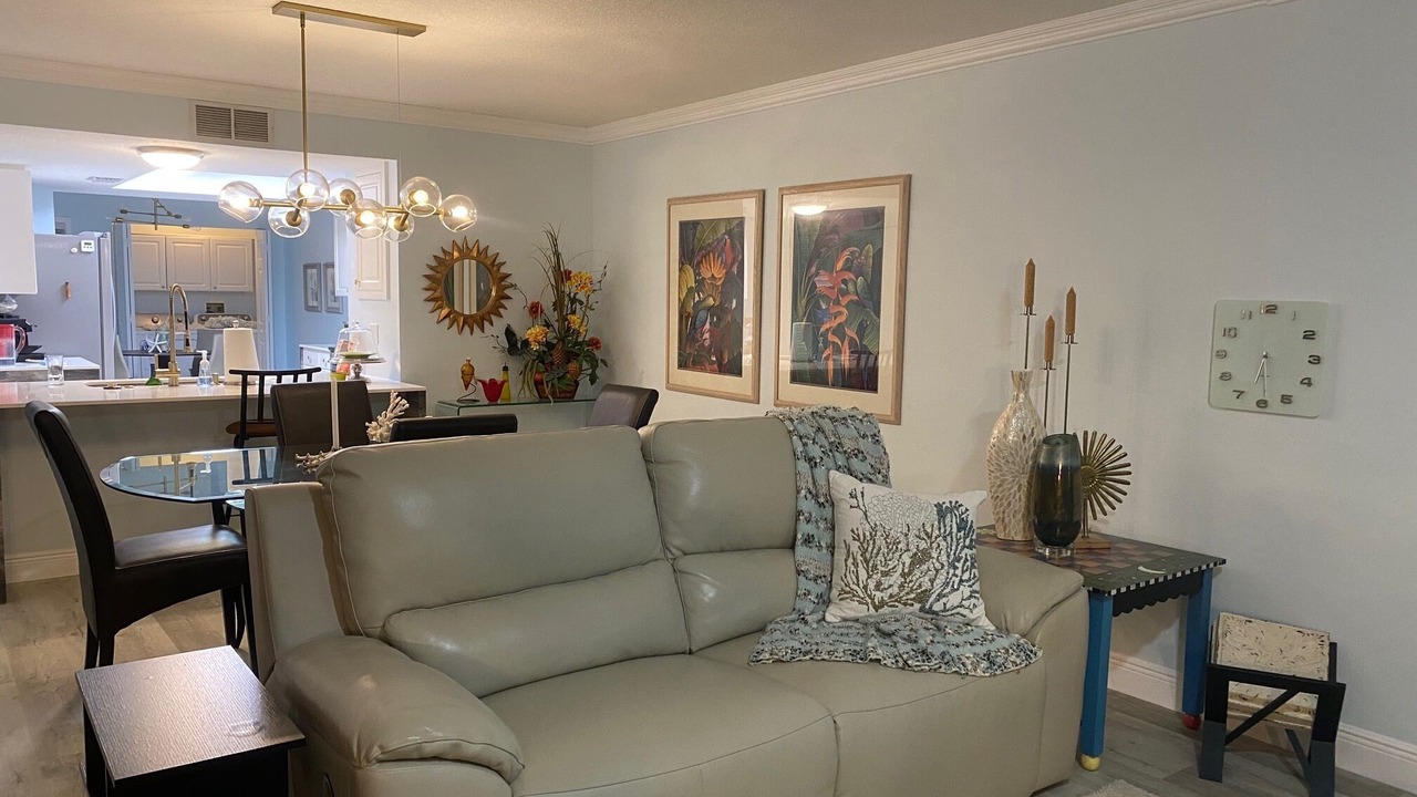 Photo of Livingroom in Port Canaveral