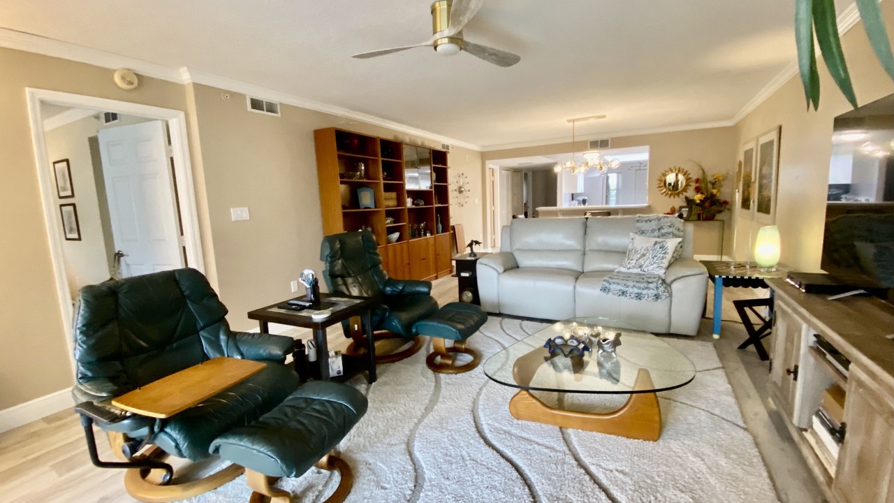 Photo of Livingroom in Port Canaveral