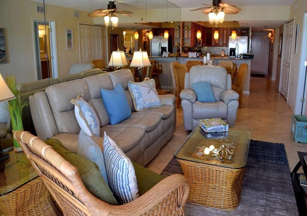 Photo of Livingroom in Madeira Beach