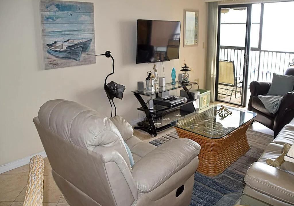 Photo of Livingroom in Madeira Beach