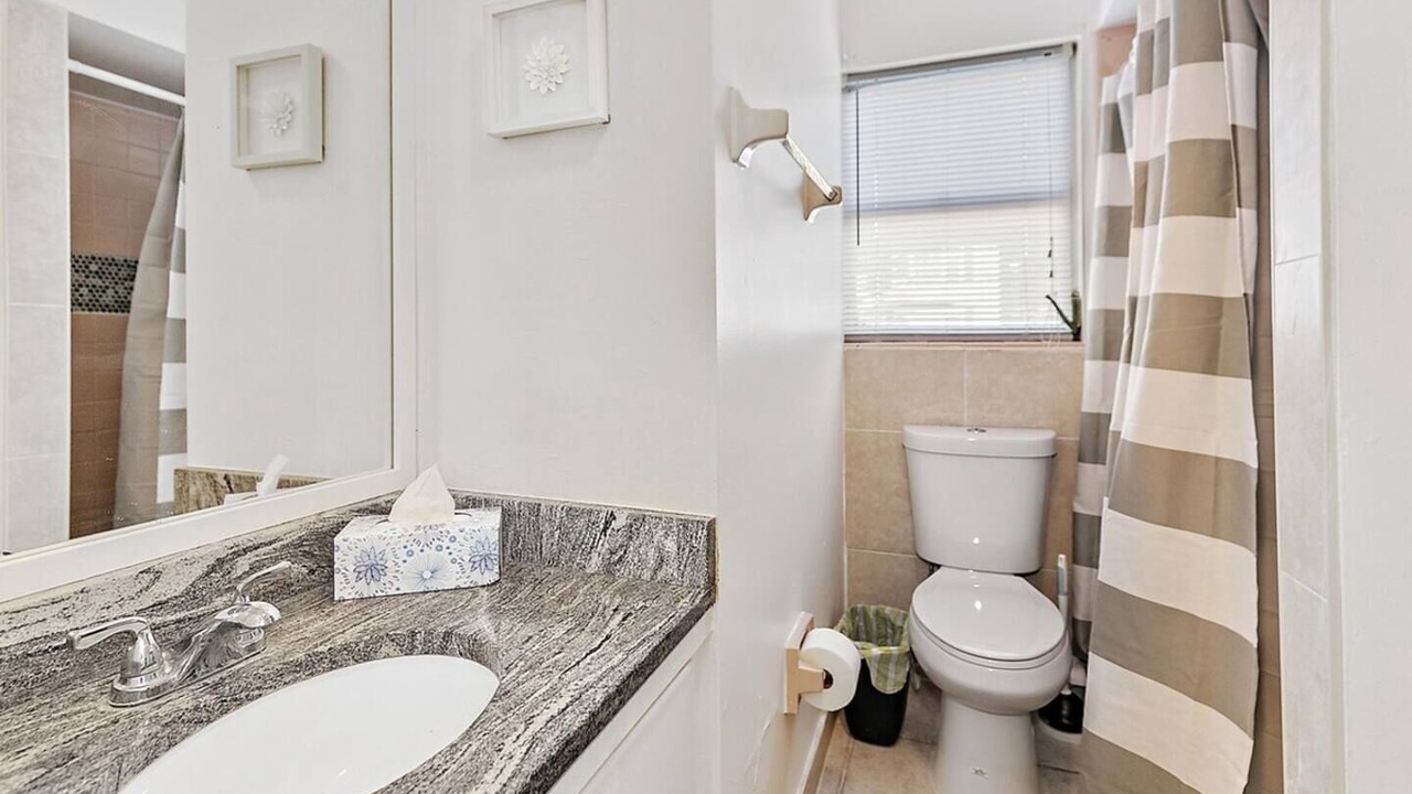 Photo of Bathroom in Avondale