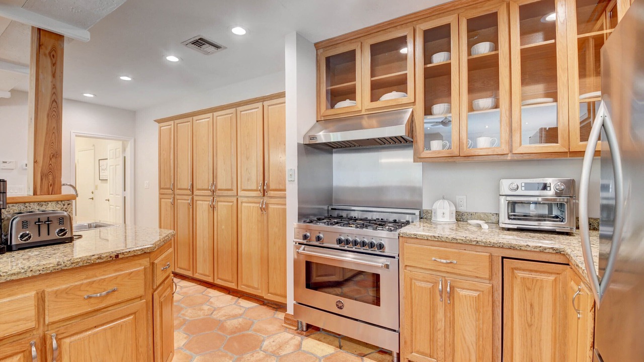 Photo of Kitchen in Lake Ida Shores