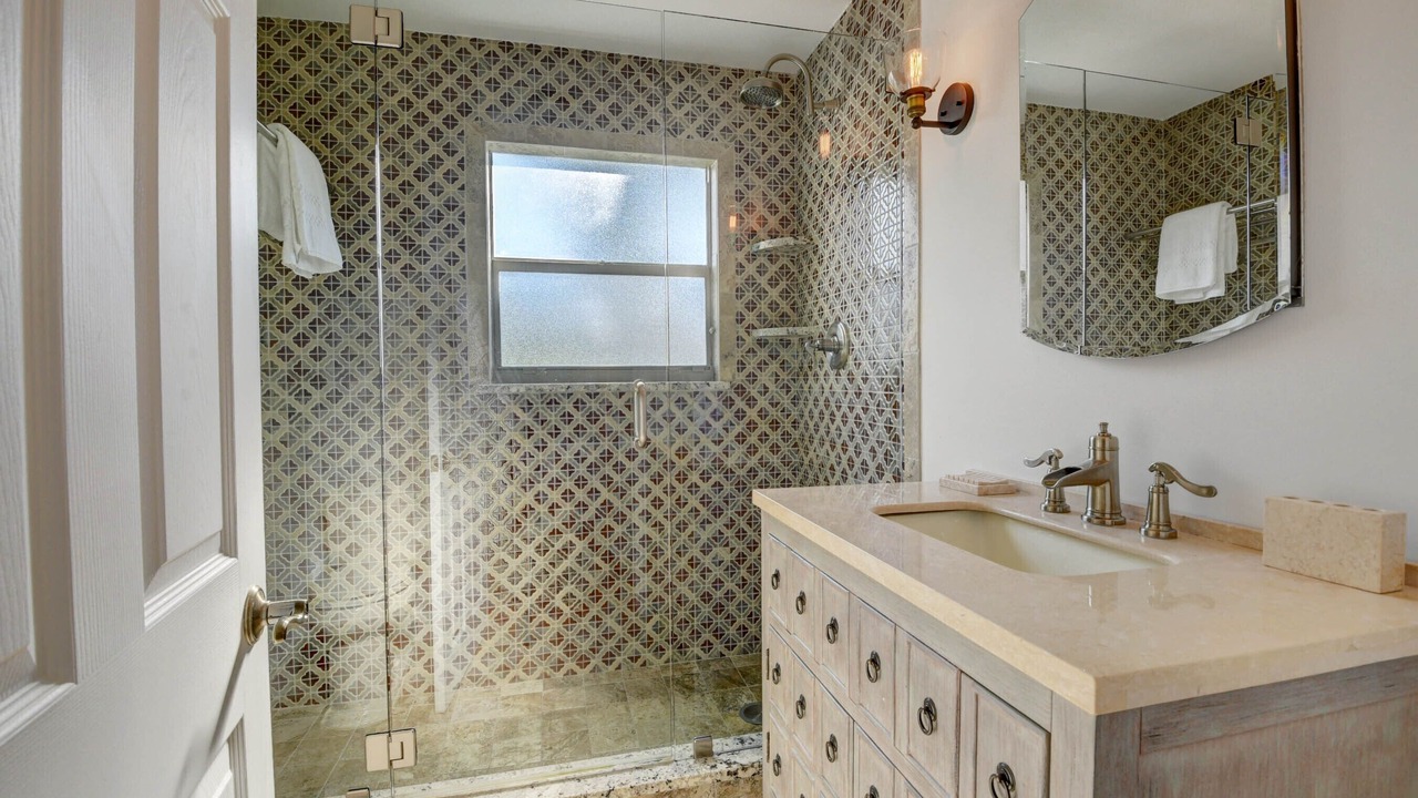 Photo of Bathroom in Lake Ida Shores