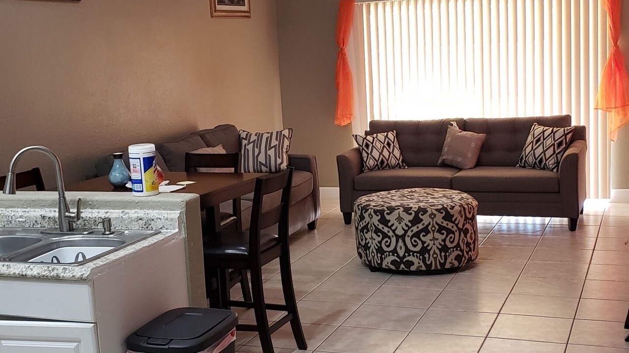 Photo of Livingroom in Westminister
