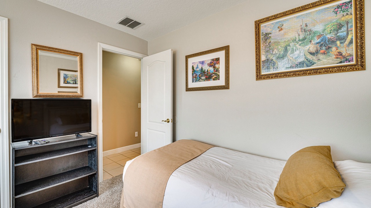 Photo of Bedroom in West Stonebridge