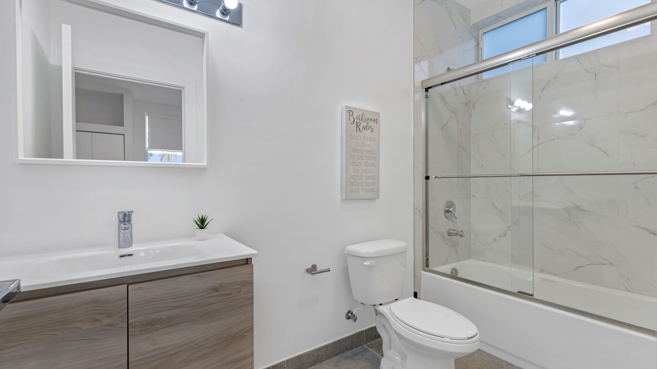 Photo of Bathroom in Liberty City