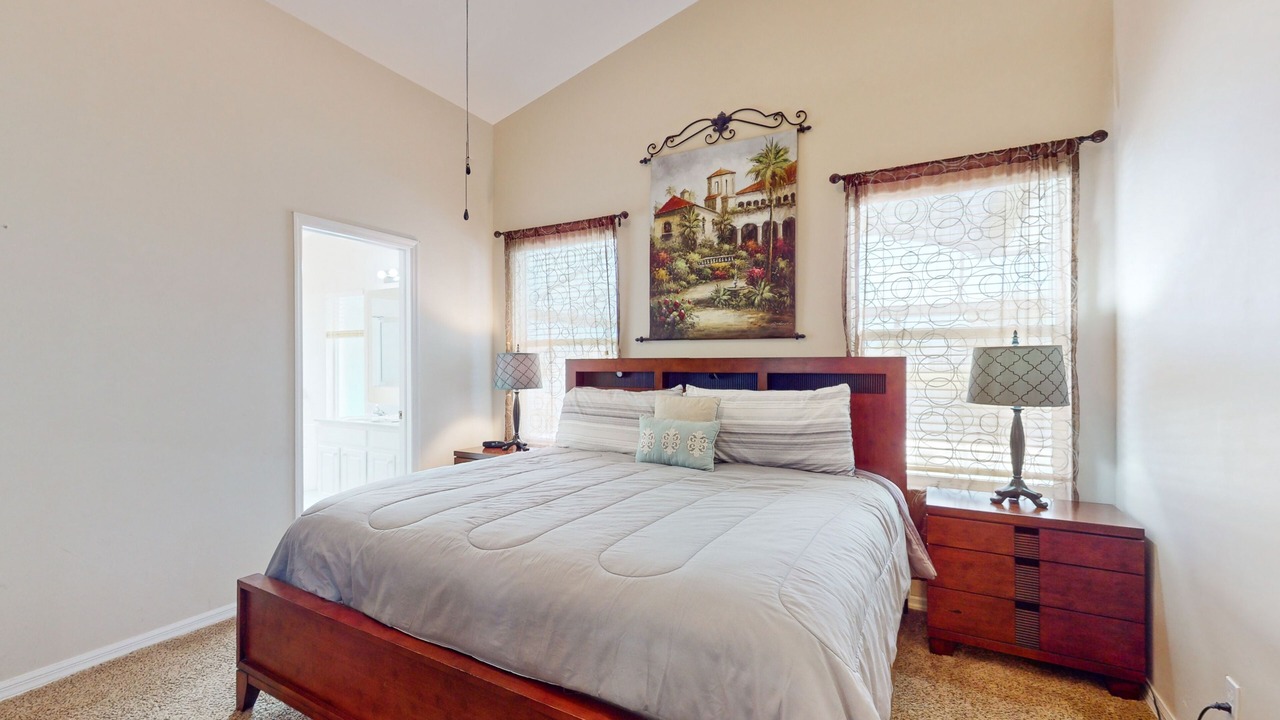 Photo of Bedroom in Beachwalk Isles