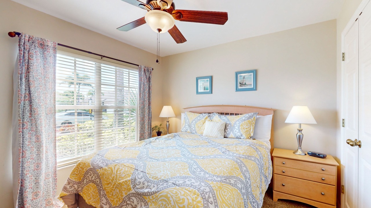 Photo of Bedroom in Beachwalk Isles