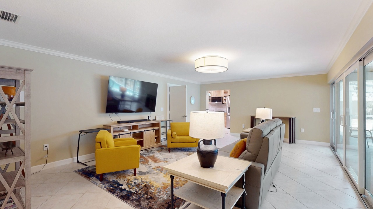 Photo of Livingroom in Ringling Estates