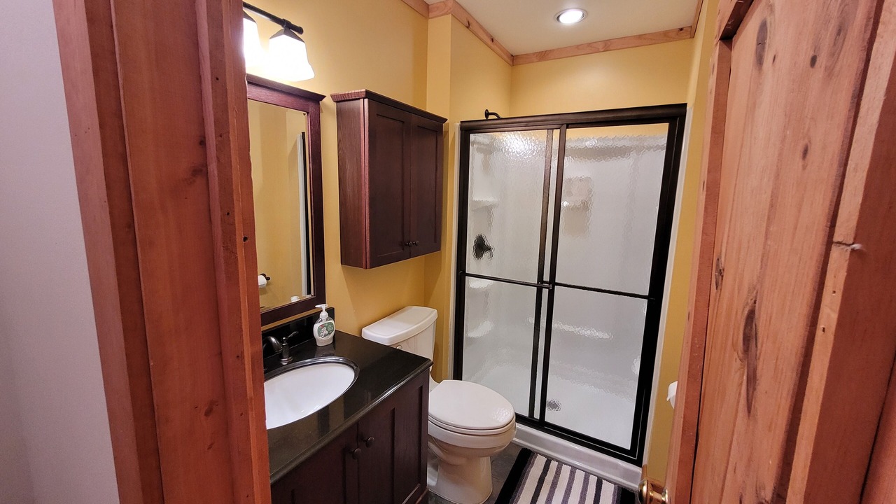 Photo of Bathroom in Ellijay