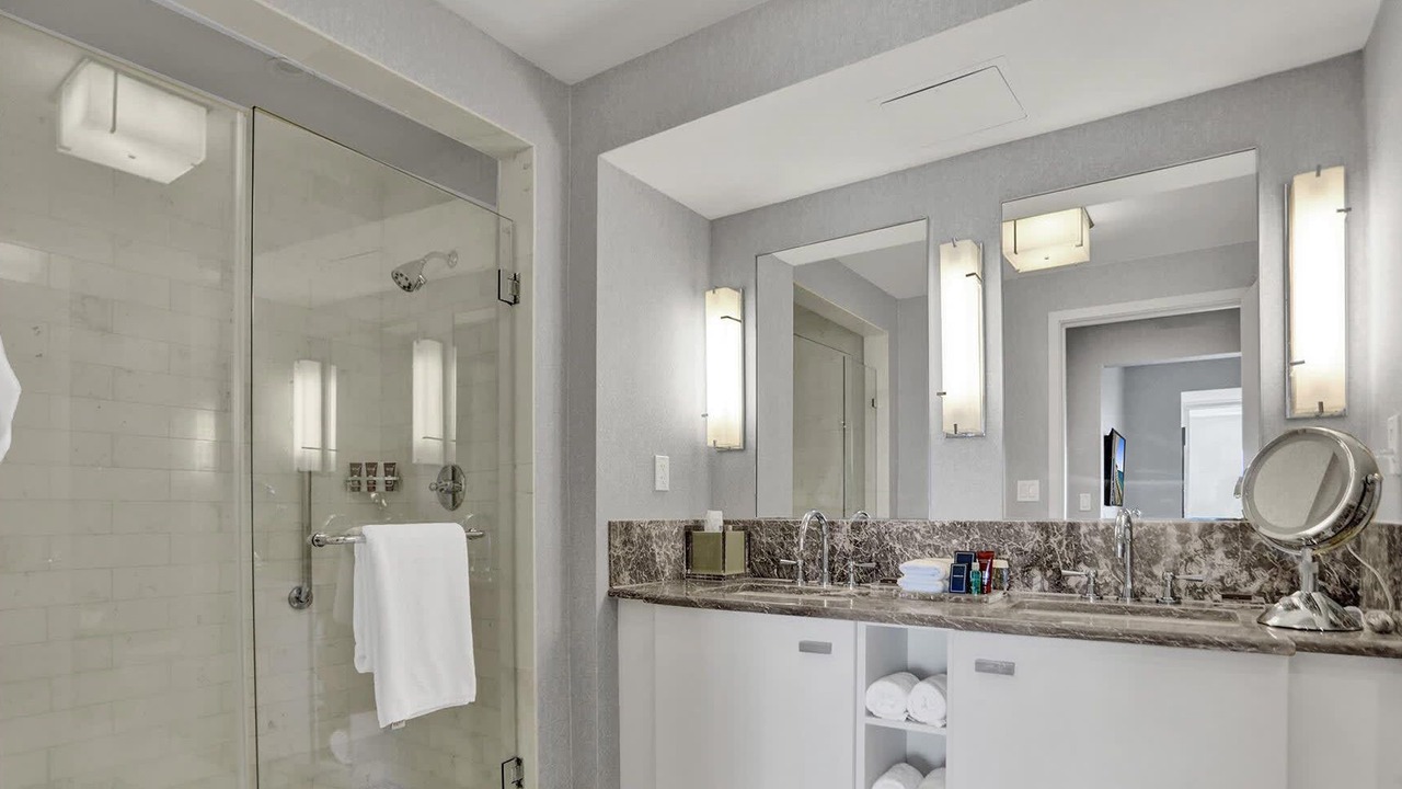 Photo of Bathroom in Central Beach