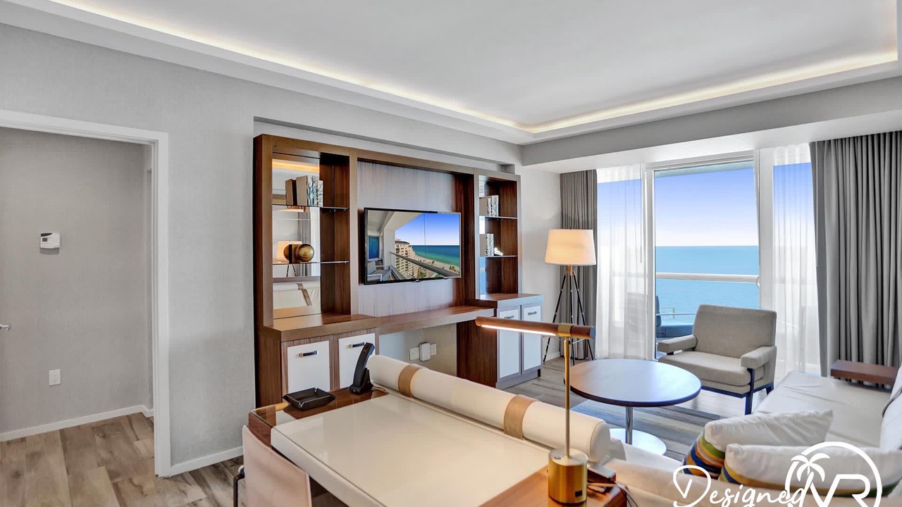 Photo of Livingroom in Central Beach