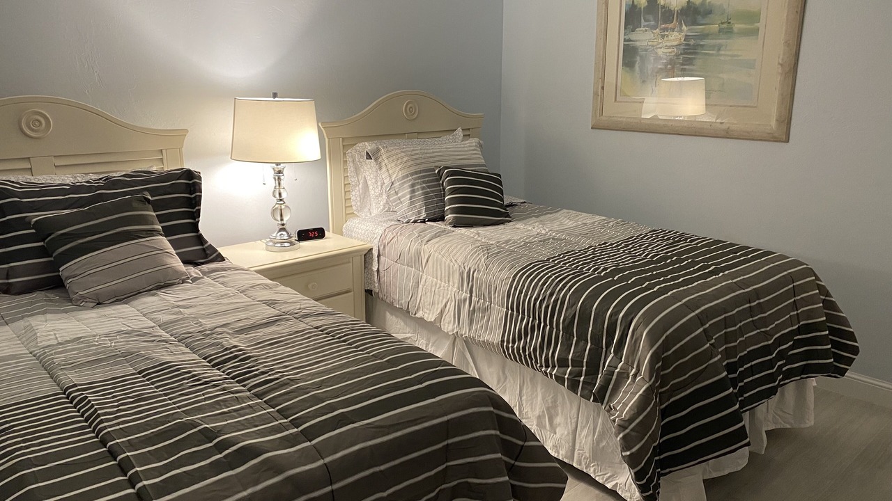 Photo of Bedroom in Vanderbilt Beach