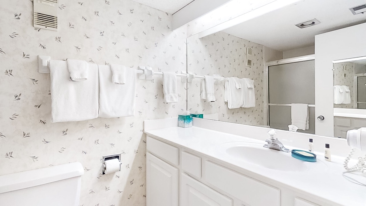 Photo of Bathroom in Fernandina Beach