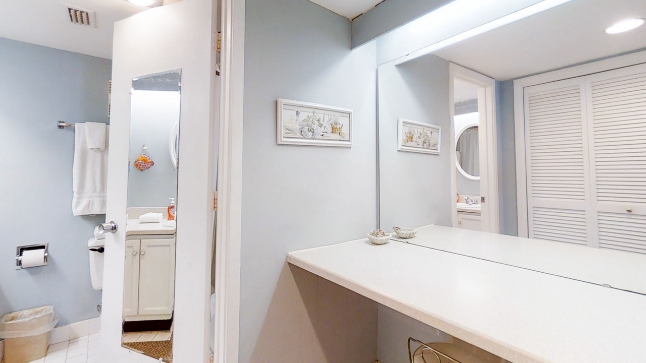 Photo of Bathroom in Fernandina Beach