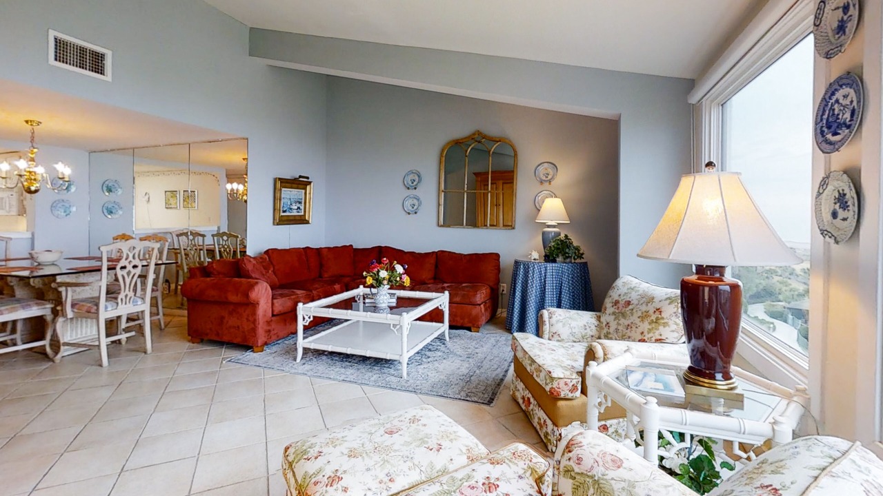 Photo of Livingroom in Fernandina Beach