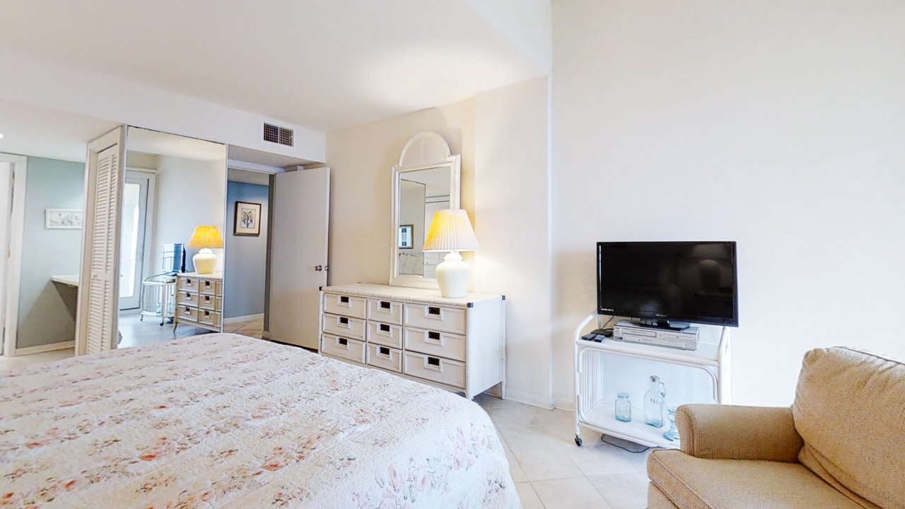 Photo of Bedroom in Fernandina Beach
