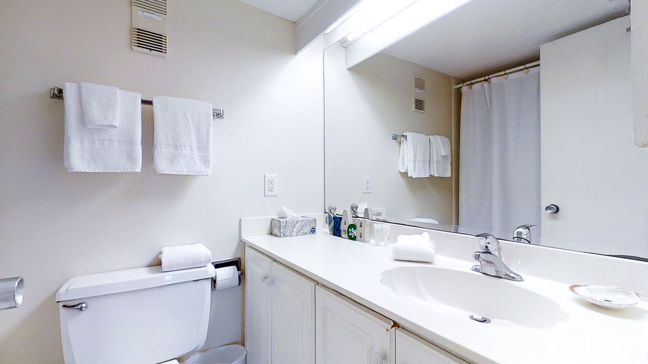 Photo of Bathroom in Fernandina Beach